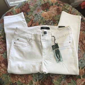 Torrid Jeggings- White. Size 18